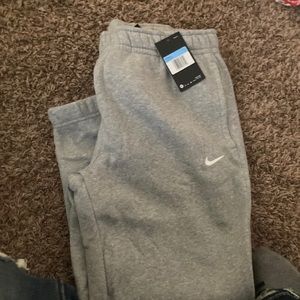 Nike sweats womens